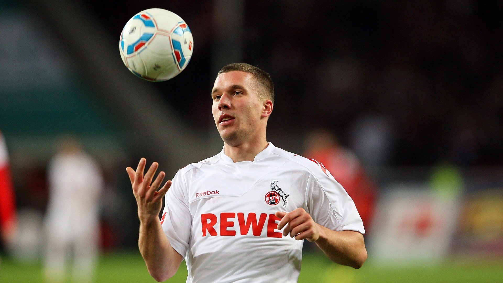 _运动员心理辅导的重要性：赛场内外的心理战_，运动员心里训练应注意哪几个主要问题